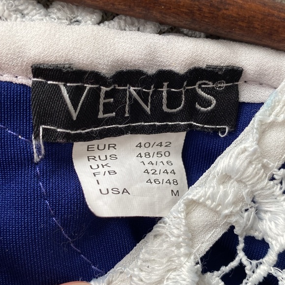 Venus sleeveless Blue and white lace midi dress stretchy. - Picture 10 of 14